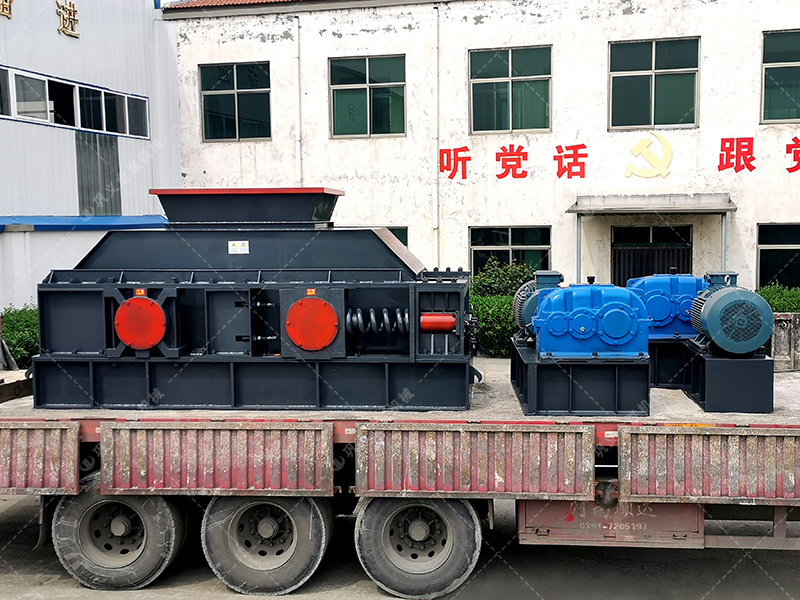 青石和河卵石哪個制砂好？用對輥破碎機(jī)怎么樣？