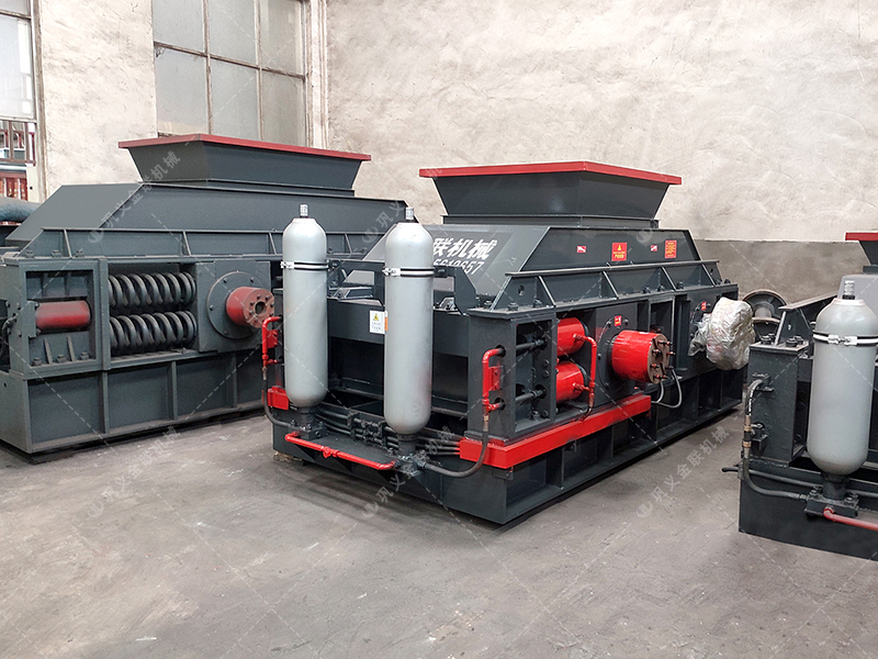 如何操作液壓對輥制砂機(jī)以達(dá)到較佳破碎效果？